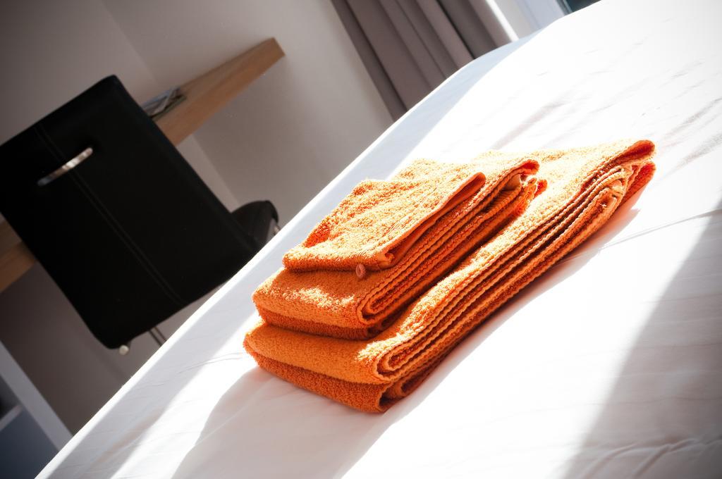 Apartment De Maasnacht Maaseik Ngoại thất bức ảnh