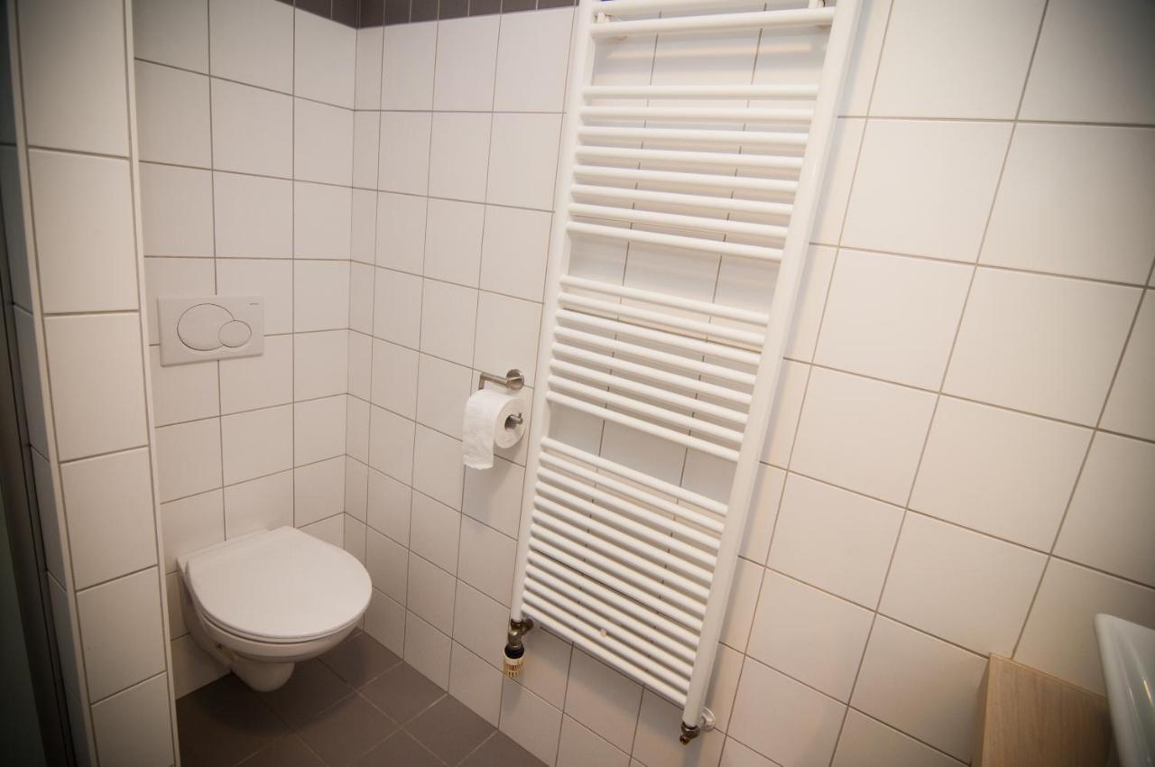 Apartment De Maasnacht Maaseik Phòng bức ảnh
